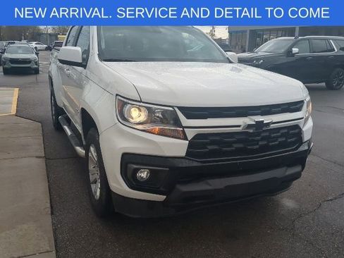 Used 2022 Chevrolet Colorado LT w/ Luxury Package image 9