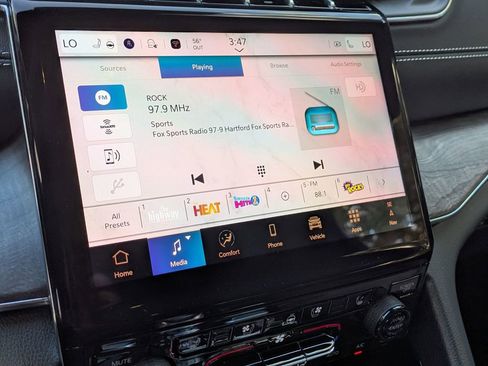 New 2025 Jeep Grand Cherokee L Overland w/ Advanced Protech Group III image 18