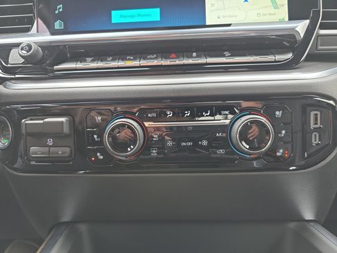 Certified 2025 Chevrolet Silverado 3500 High Country w/ High Country Premium Package AWD/4WD image 31