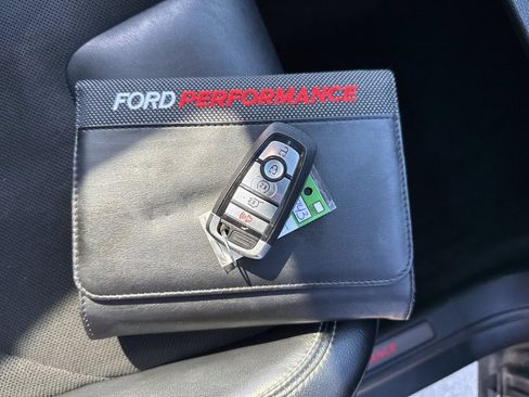 Used 2020 Ford Edge ST w/ Cold Weather Package AWD/4WD image 57
