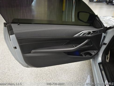 Used 2022 BMW 430i Coupe w/ M Sport Package RWD image 38