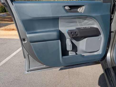 New 2026 Ford Maverick Lobo image 9