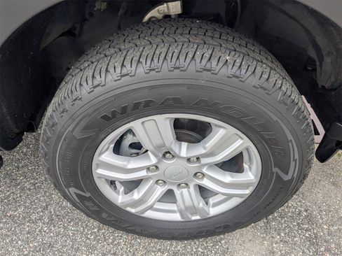 Used 2019 Ford Ranger XL w/ Equipment Group 101A Mid image 11