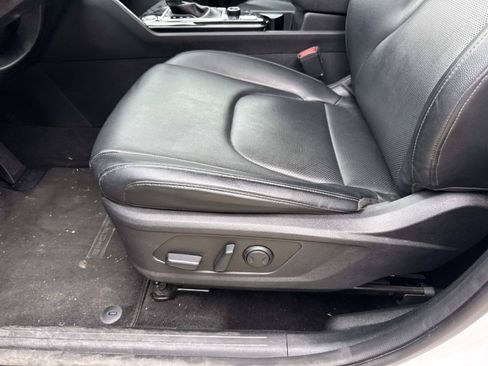 Used 2023 Kia Sportage EX FWD image 16
