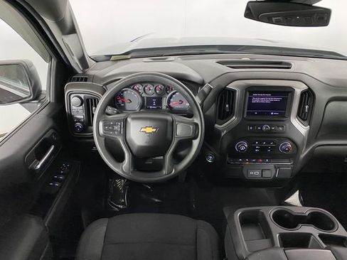 Used 2023 Chevrolet Silverado 1500 Custom image 13