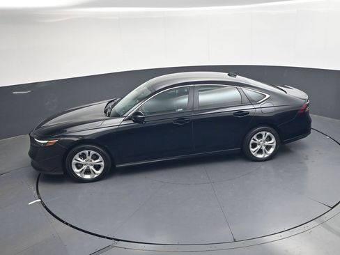 Used 2023 Honda Accord LX image 21