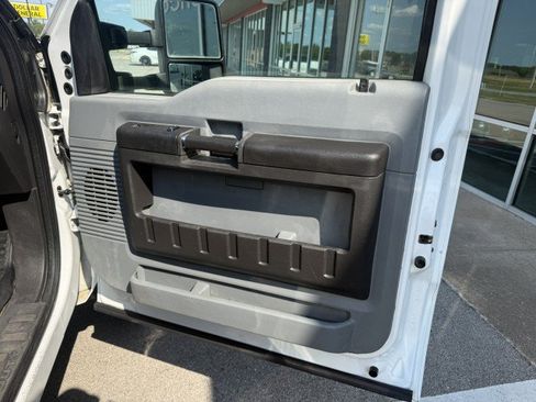 Used 2014 Ford F450 XL w/ Power Equipment Group AWD/4WD image 22
