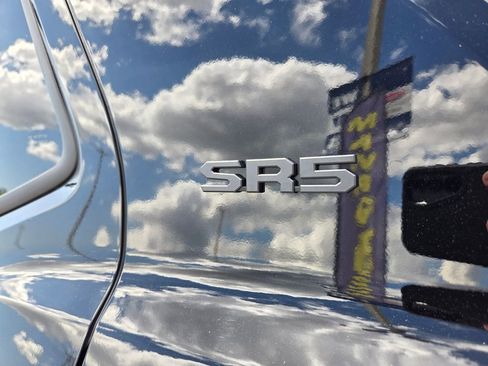 Used 2026 Toyota 4Runner SR5 AWD/4WD image 9