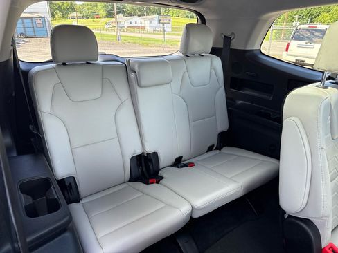 Used 2020 Kia Telluride SX w/ SX Prestige Package AWD/4WD image 20