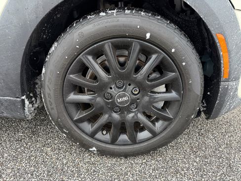 Used 2018 MINI Cooper S image 31