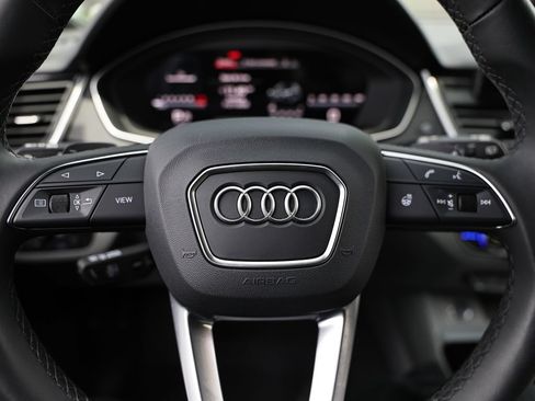 Used 2023 Audi Q5 2.0T Prestige w/ Prestige Package AWD/4WD image 32