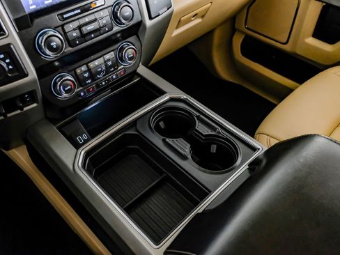 Used 2020 Ford F350 Lariat w/ Lariat Value Package image 24