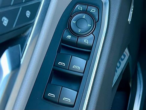 Used 2022 Chevrolet Silverado 1500 LTZ w/ LTZ Premium Package image 28