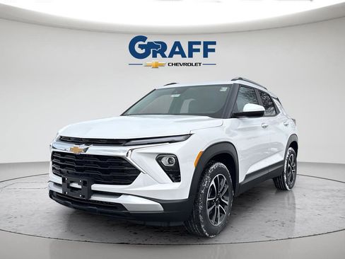 New 2026 Chevrolet TrailBlazer LT FWD image 1