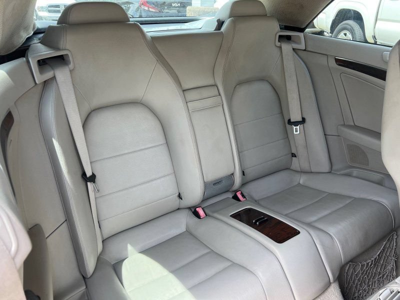 Used 2011 Mercedes-Benz E 350 Cabriolet image 11