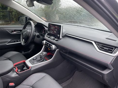 Used 2021 Toyota RAV4 TRD Off-Road image 28