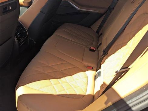 New 2026 BMW X5 sDrive40i image 15