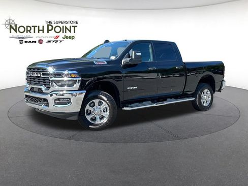 Certified 2026 RAM 2500 Big Horn AWD/4WD image 1