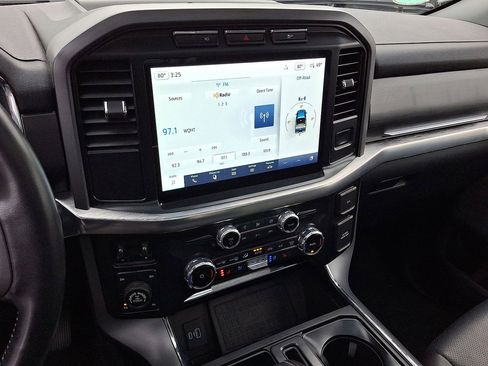 Used 2022 Ford F150 Lariat image 16