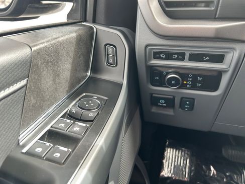 Used 2024 Ford F150 XLT w/ Equipment Group 303A High image 19