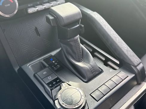 Used 2024 Toyota Tacoma SR5 image 31