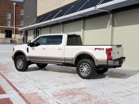 Used 2019 Ford F250 King Ranch w/ King Ranch Ultimate Package AWD/4WD image 6