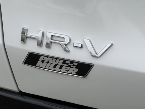 Used 2023 Honda HR-V EX-L image 27