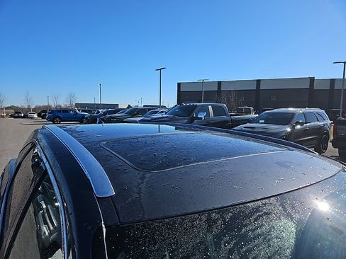 Used 2022 Lexus RX 350L Premium image 9