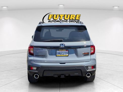 Used 2024 Honda Passport TrailSport image 5