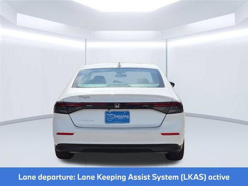 Used 2024 Honda Accord EX image 5