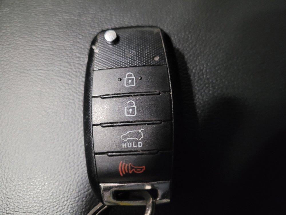 Used 2019 Kia Sorento S AWD/4WD image 32