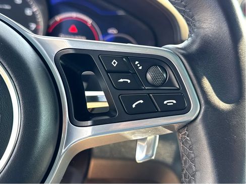 Used 2019 Porsche Cayenne S AWD/4WD image 16