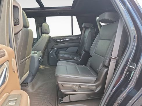 Used 2022 GMC Yukon Denali AWD/4WD image 13