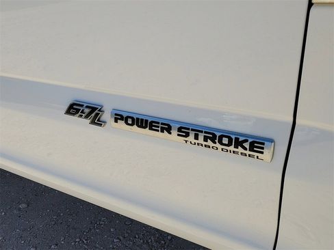 Used 2022 Ford F250 Lariat w/ Lariat Value Package image 13