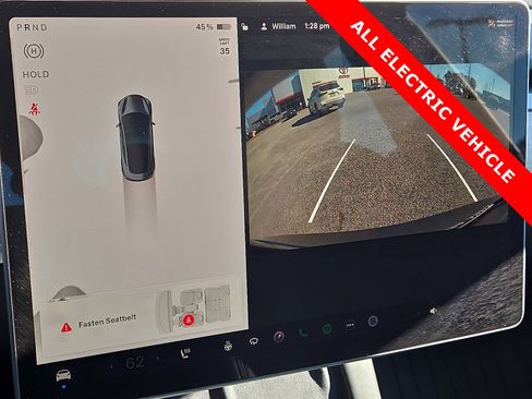 Used 2023 Tesla Model 3 Standard Range image 18