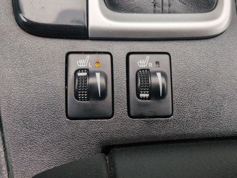 Used 2016 Toyota Highlander XLE image 21