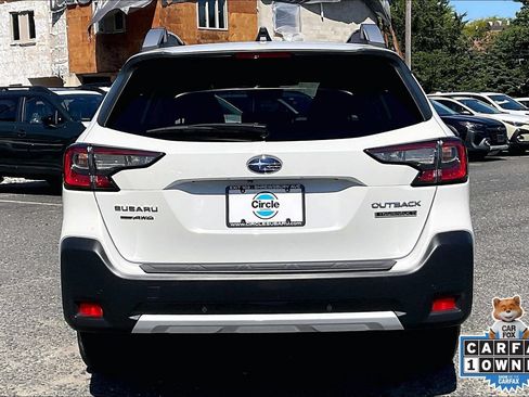 Certified 2024 Subaru Outback Touring XT AWD/4WD image 4