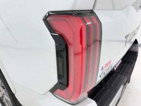Used 2022 Toyota Tundra Capstone AWD/4WD image 36