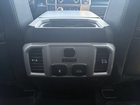 Used 2019 Ford F150 Lariat w/ Equipment Group 502A Luxury AWD/4WD image 11