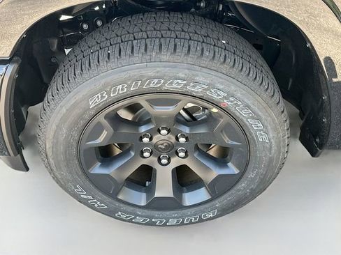New 2026 RAM 1500 Big Horn AWD/4WD image 33