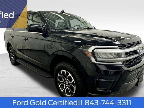 Certified 2024 Ford Expedition XLT image 1