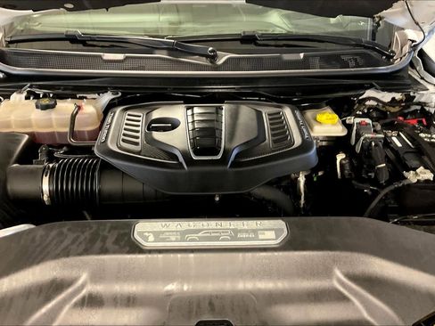 Used 2024 Jeep Grand Wagoneer Series III w/ Rear Seat Video Group 1 image 28