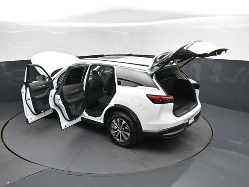 Certified 2026 INFINITI QX60 Pure w/ Cargo Package FWD image 2