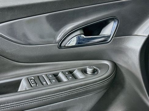 Used 2018 Buick Encore FWD image 15