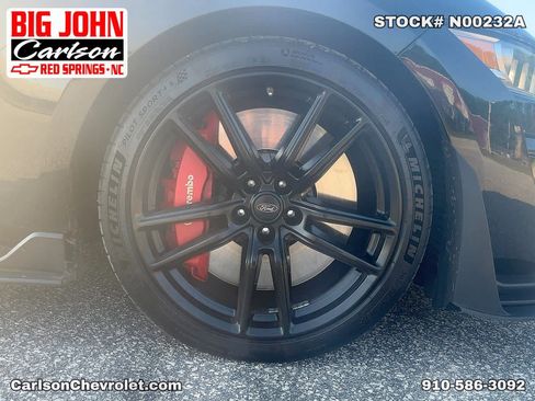 Used 2022 Ford Mustang Shelby GT500 w/ Technology Package RWD image 37