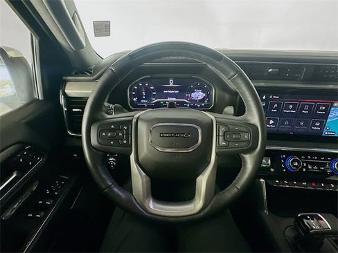 Used 2024 GMC Sierra 1500 Denali image 11