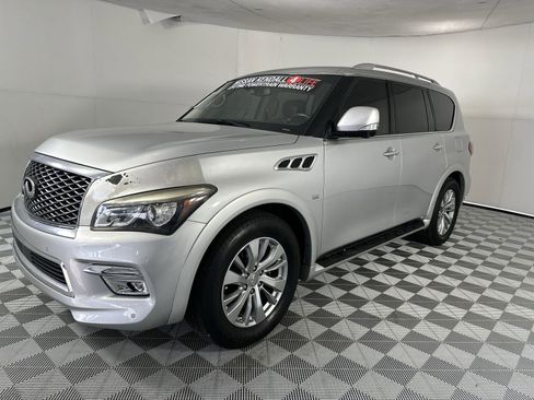 Used 2017 INFINITI QX80 4WD w/ Driver Assistance Package image 4
