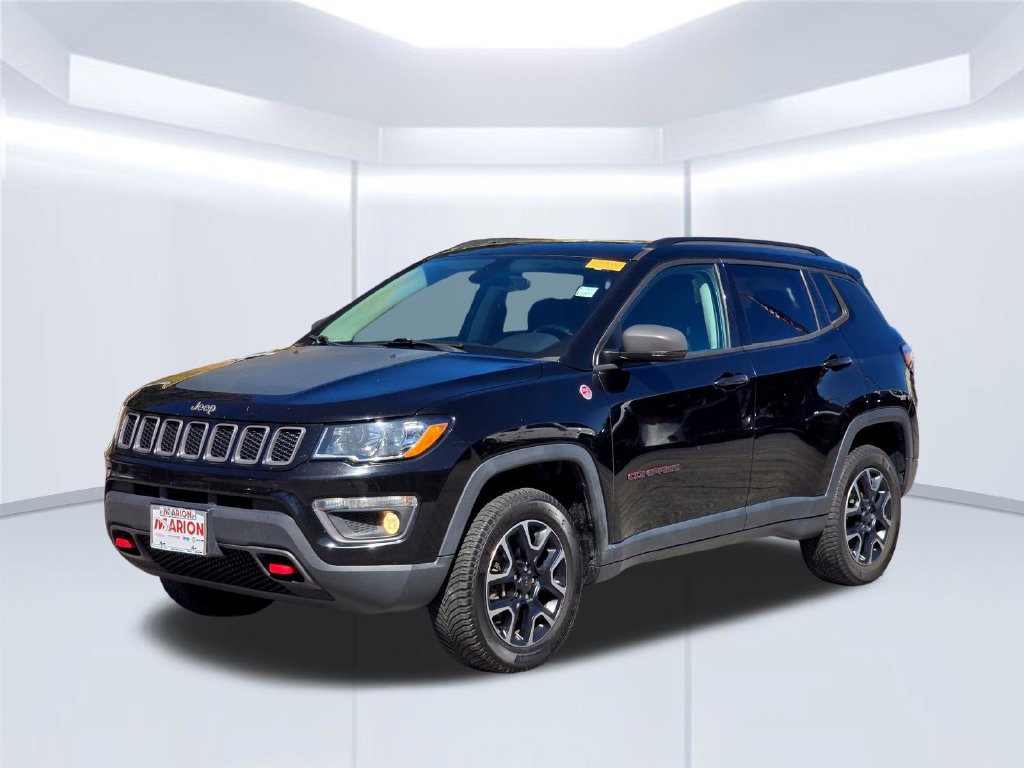 Used 2019 Jeep Compass Trailhawk w/ Leather Interior Group AWD/4WD image 2