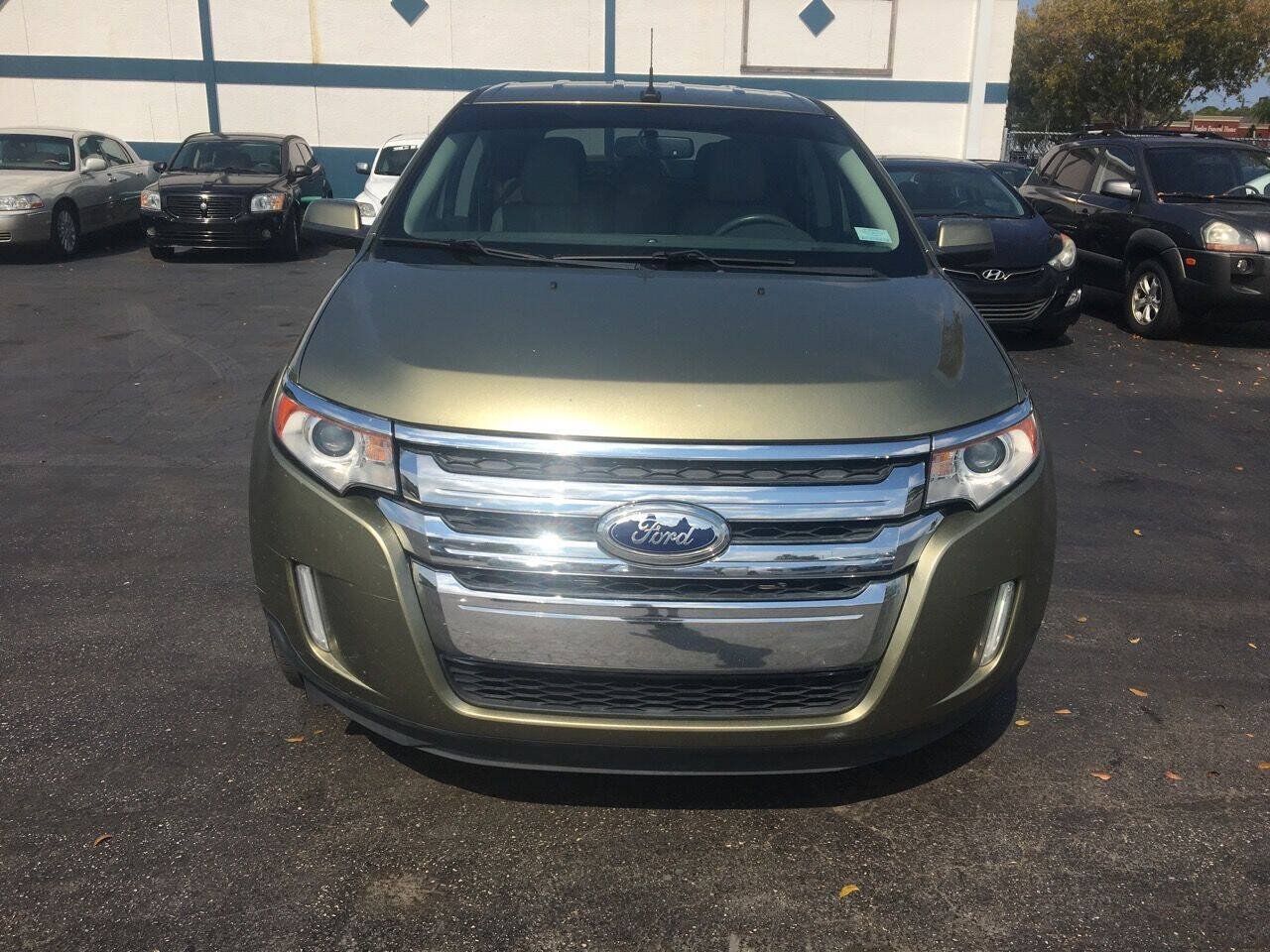 Used 2012 Ford Edge SEL FWD image 12