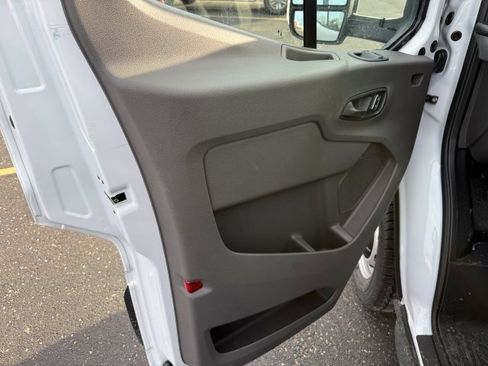New 2026 Ford Transit 250 148 Medium Roof RWD image 14